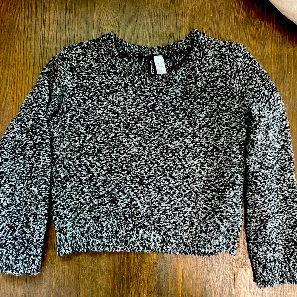 H&M Cropped a Chunky Knit Sweater Size M